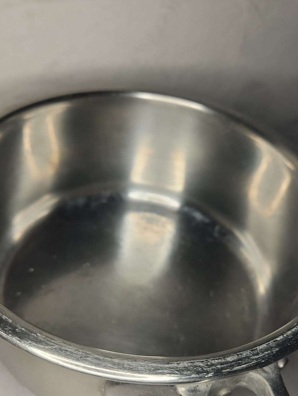 JC Penny 1.5 Qt Pan W/ Lid & Copper Bottom - Picture 5 of 6